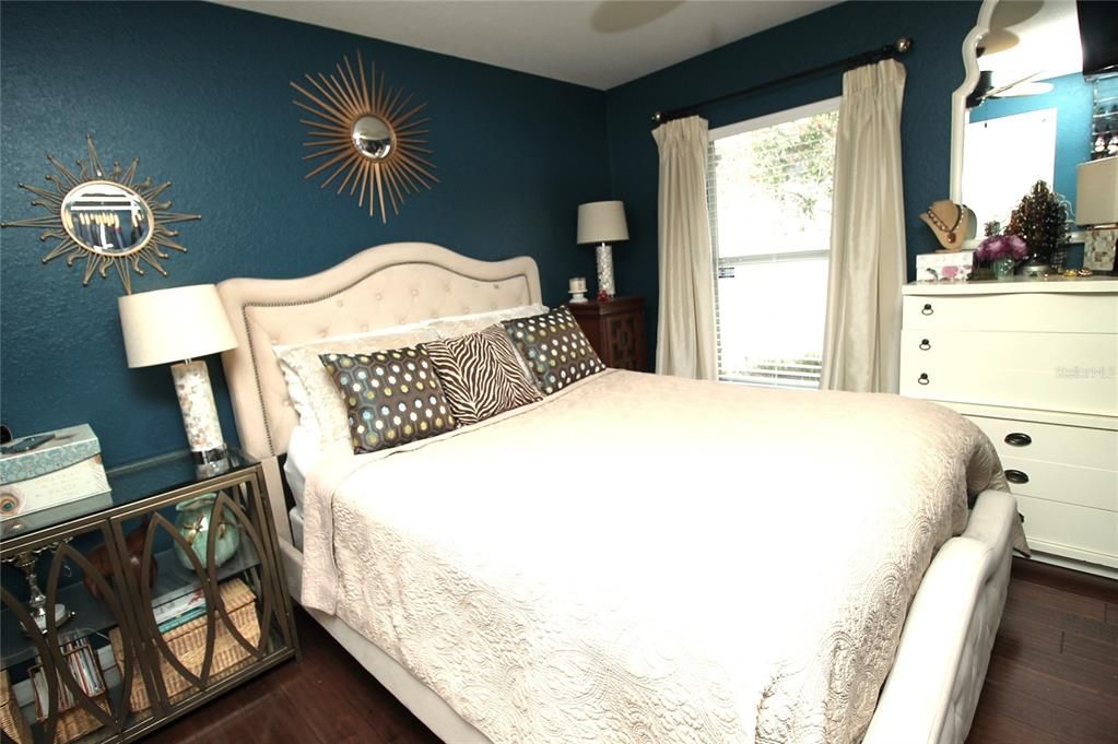 For Sale: $391,000 (3 beds, 2 baths, 1693 Square Feet)