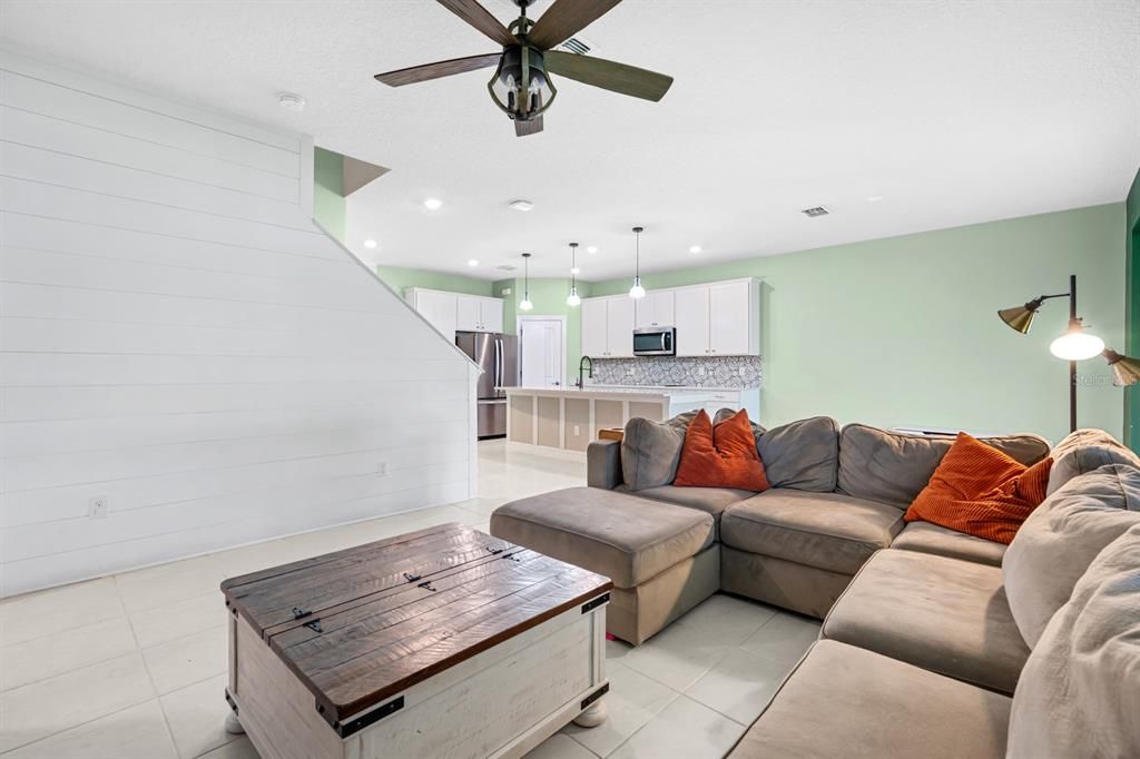 For Sale: $414,900 (5 beds, 3 baths, 2636 Square Feet)