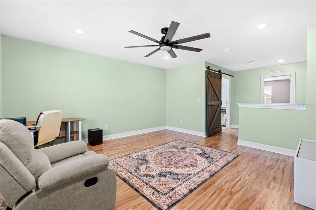 For Sale: $414,900 (5 beds, 3 baths, 2636 Square Feet)