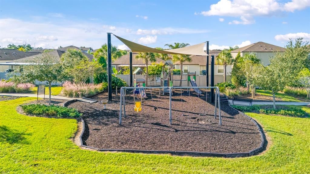 For Sale: $414,900 (5 beds, 3 baths, 2636 Square Feet)
