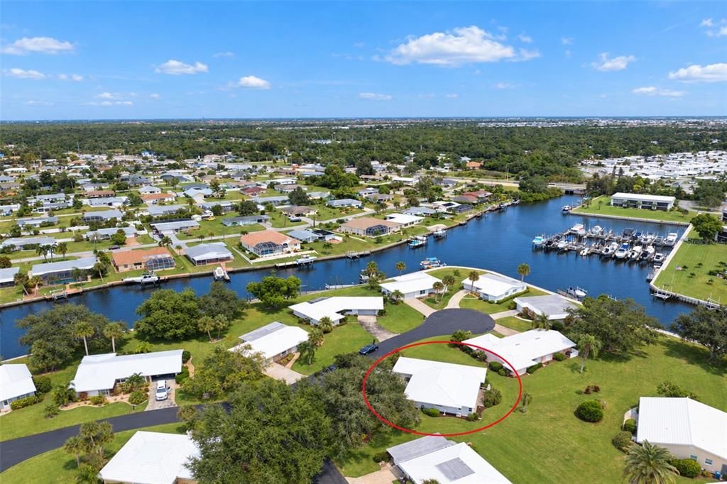 For Sale: $439,000 (2 beds, 2 baths, 1665 Square Feet)