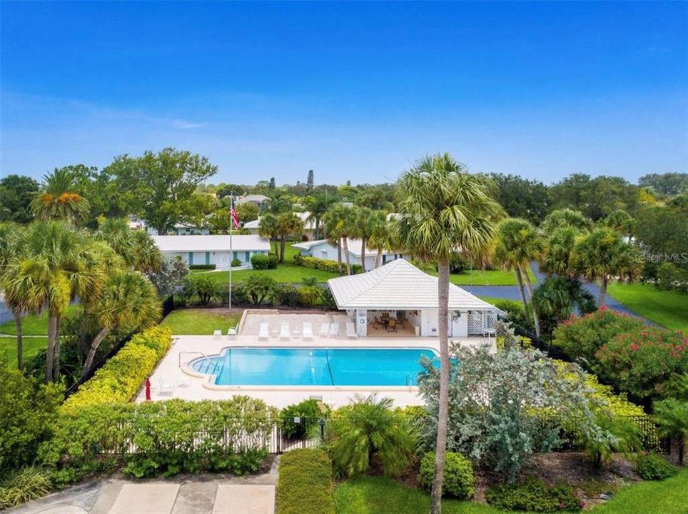 For Sale: $439,000 (2 beds, 2 baths, 1665 Square Feet)