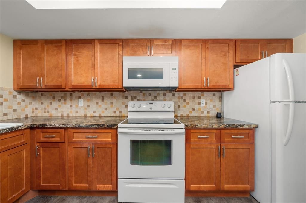 En Venta: $244,500 (2 camas, 2 baños, 1456 Pies cuadrados)