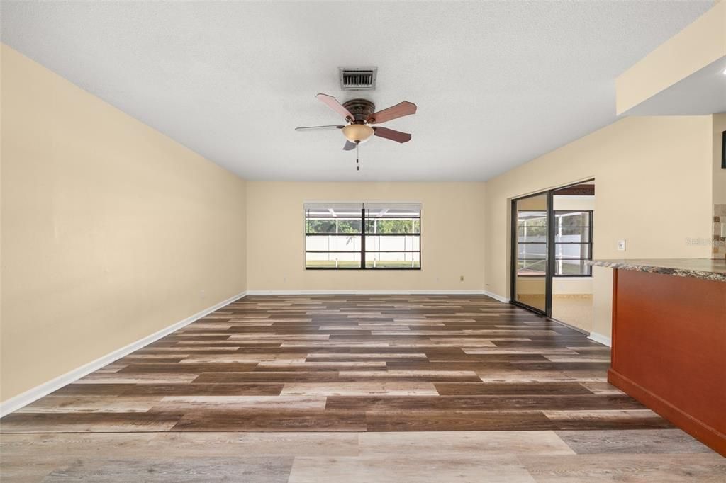En Venta: $244,500 (2 camas, 2 baños, 1456 Pies cuadrados)