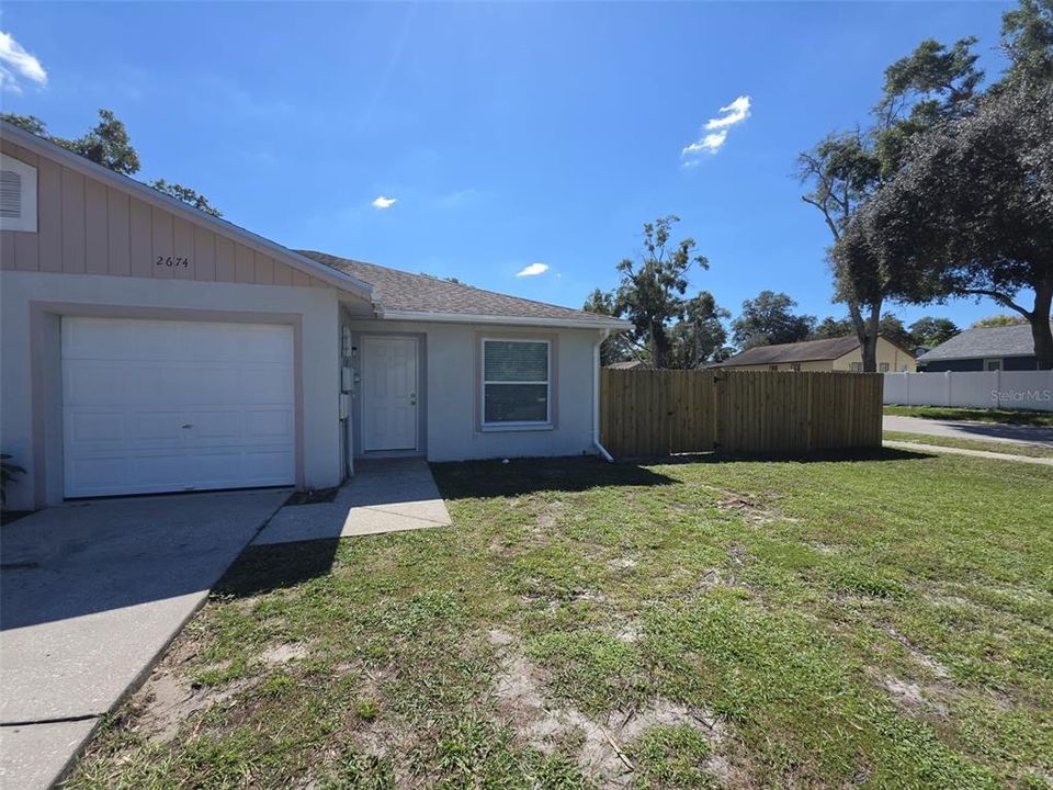 For Rent: $2,100 (3 beds, 1 baths, 1050 Square Feet)