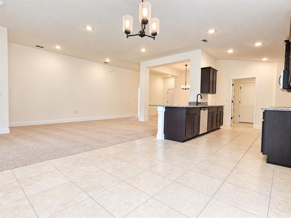 For Sale: $378,900 (3 beds, 2 baths, 1970 Square Feet)