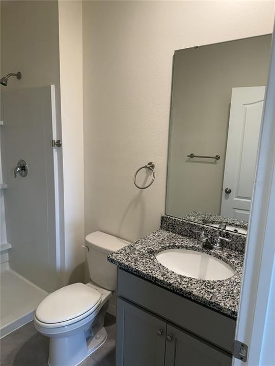 En Venta: $389,900 (4 camas, 2 baños, 2540 Pies cuadrados)