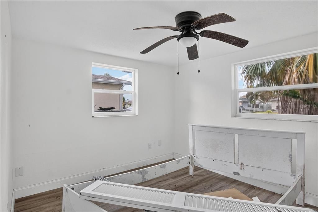 For Sale: $239,990 (3 beds, 2 baths, 1277 Square Feet)