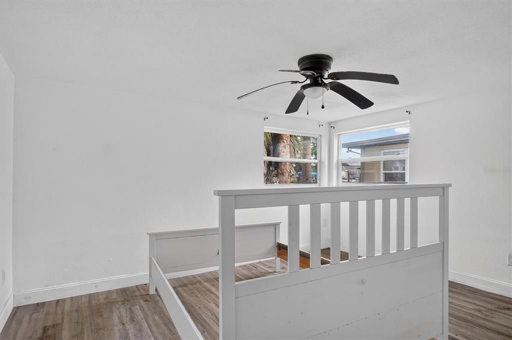For Sale: $239,990 (3 beds, 2 baths, 1277 Square Feet)