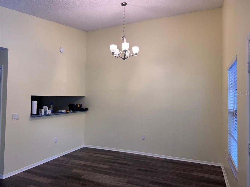 For Rent: $1,500 (2 beds, 2 baths, 912 Square Feet)