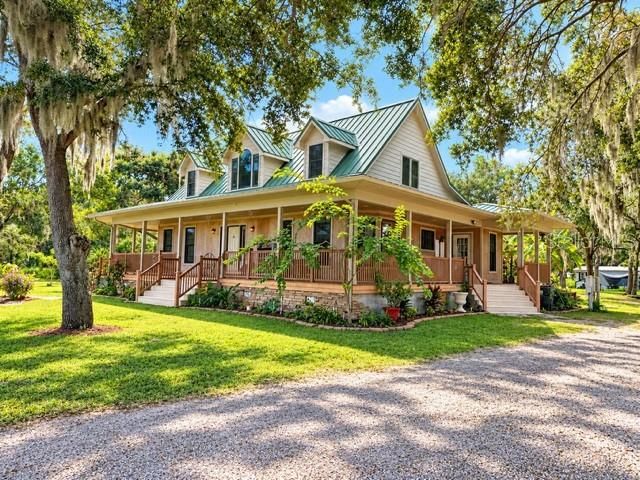 For Sale: $1,100,000 (3 beds, 3 baths, 2791 Square Feet)