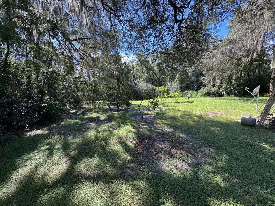 For Sale: $58,000 (2 beds, 1 baths, 730 Square Feet)