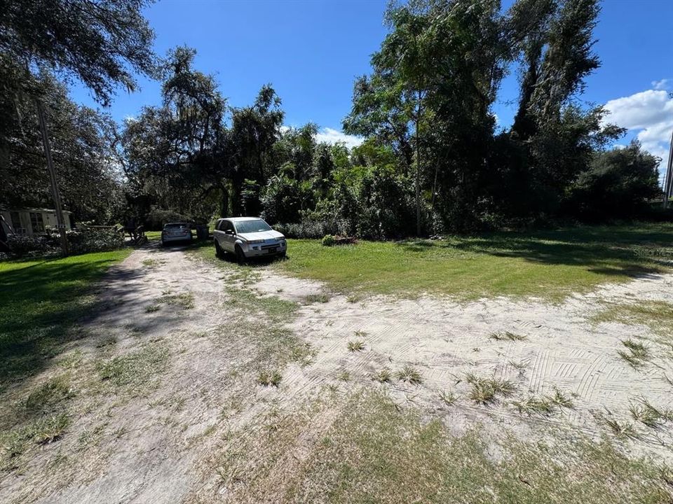 For Sale: $58,000 (2 beds, 1 baths, 730 Square Feet)