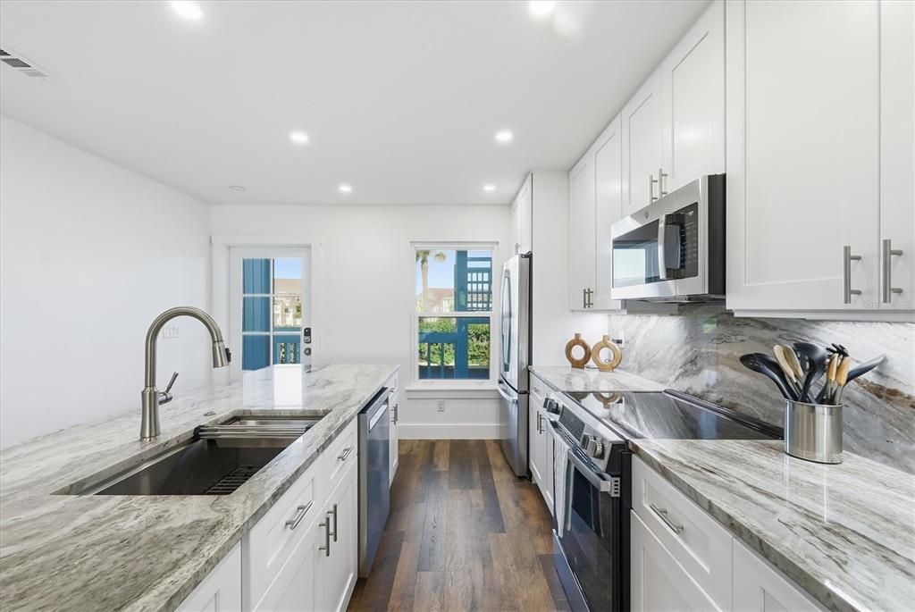 En Venta: $1,495,000 (2 camas, 2 baños, 1417 Pies cuadrados)
