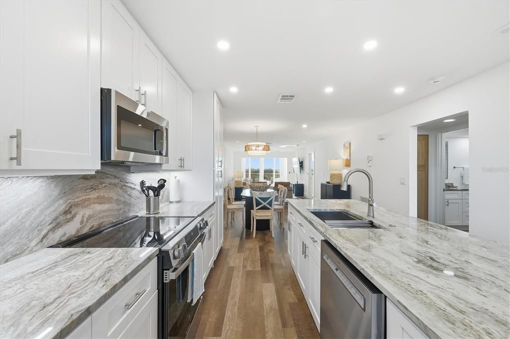 En Venta: $1,495,000 (2 camas, 2 baños, 1417 Pies cuadrados)