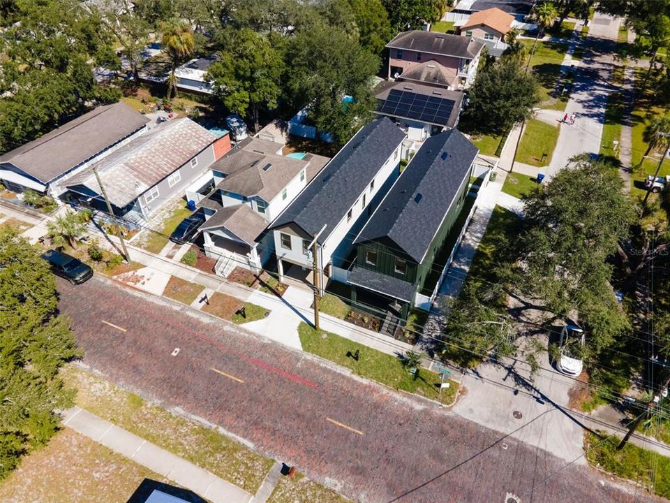 En Venta: $599,000 (4 camas, 3 baños, 2164 Pies cuadrados)