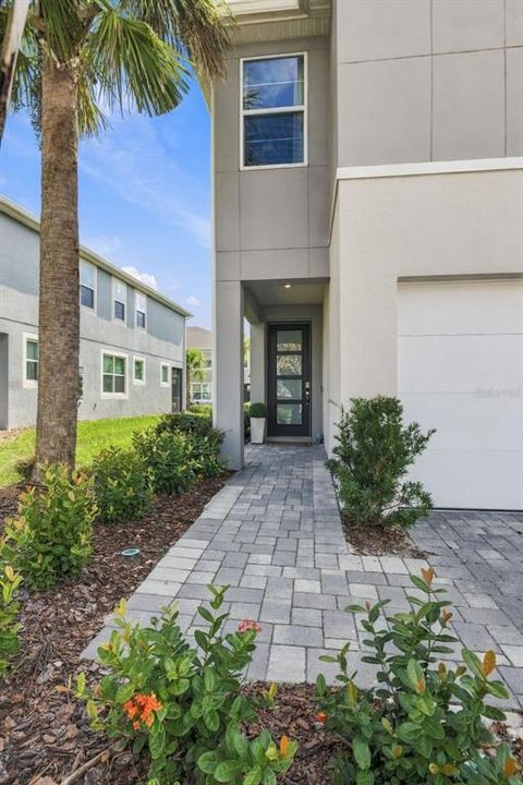 En Venta: $449,900 (4 camas, 3 baños, 2586 Pies cuadrados)