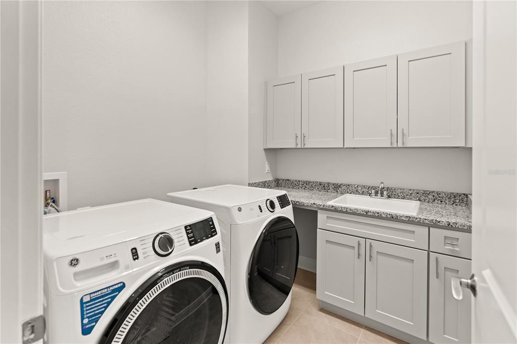 For Rent: $3,300 (3 beds, 2 baths, 1854 Square Feet)