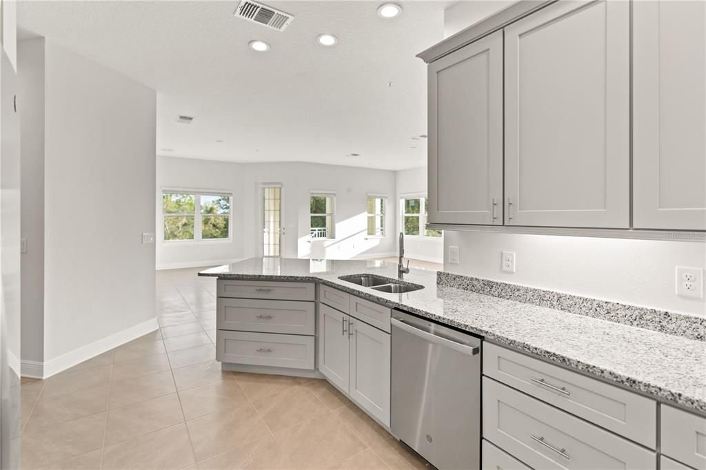 For Rent: $3,300 (3 beds, 2 baths, 1854 Square Feet)