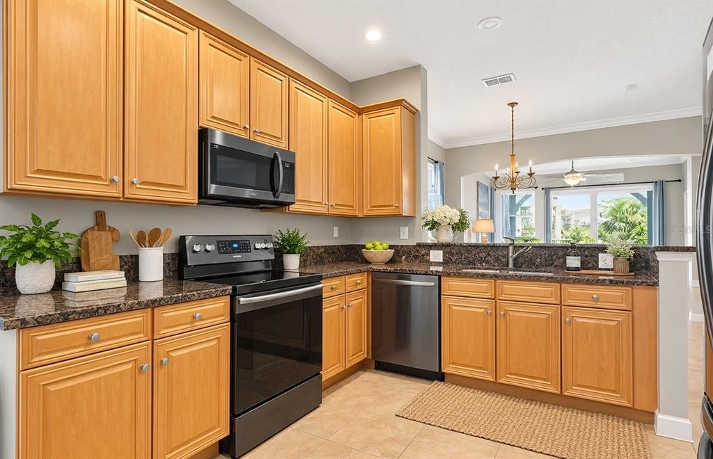 For Sale: $629,221 (3 beds, 3 baths, 2003 Square Feet)