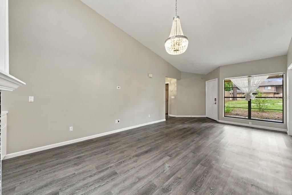 В аренду: $2,100 (2 спален, 2 ванн, 1136 Квадратных фут)