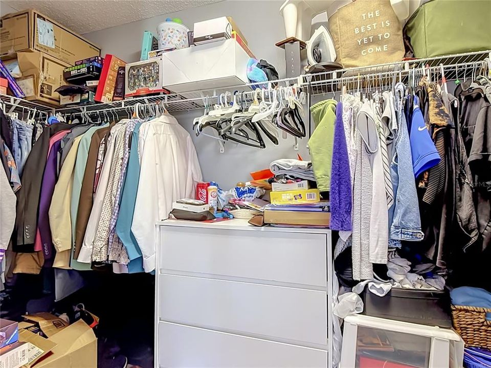 For Rent: $2,600 (3 beds, 2 baths, 1684 Square Feet)