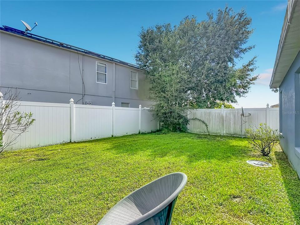 For Rent: $2,600 (3 beds, 2 baths, 1684 Square Feet)