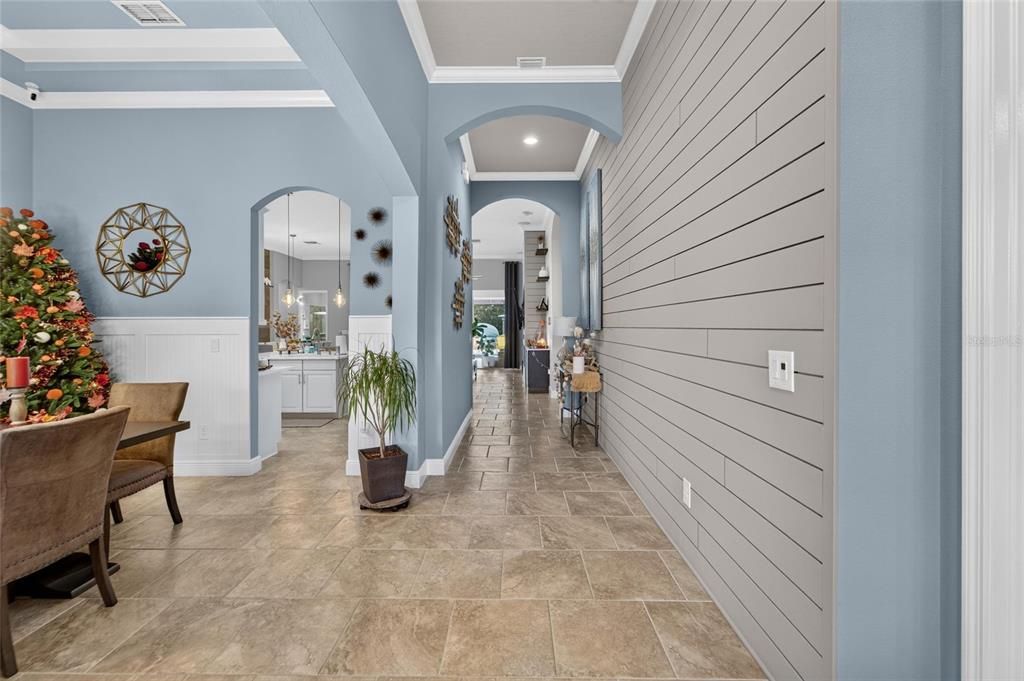 En Venta: $850,000 (4 camas, 3 baños, 3184 Pies cuadrados)