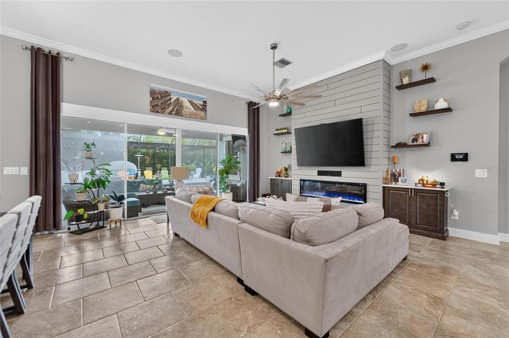 En Venta: $850,000 (4 camas, 3 baños, 3184 Pies cuadrados)