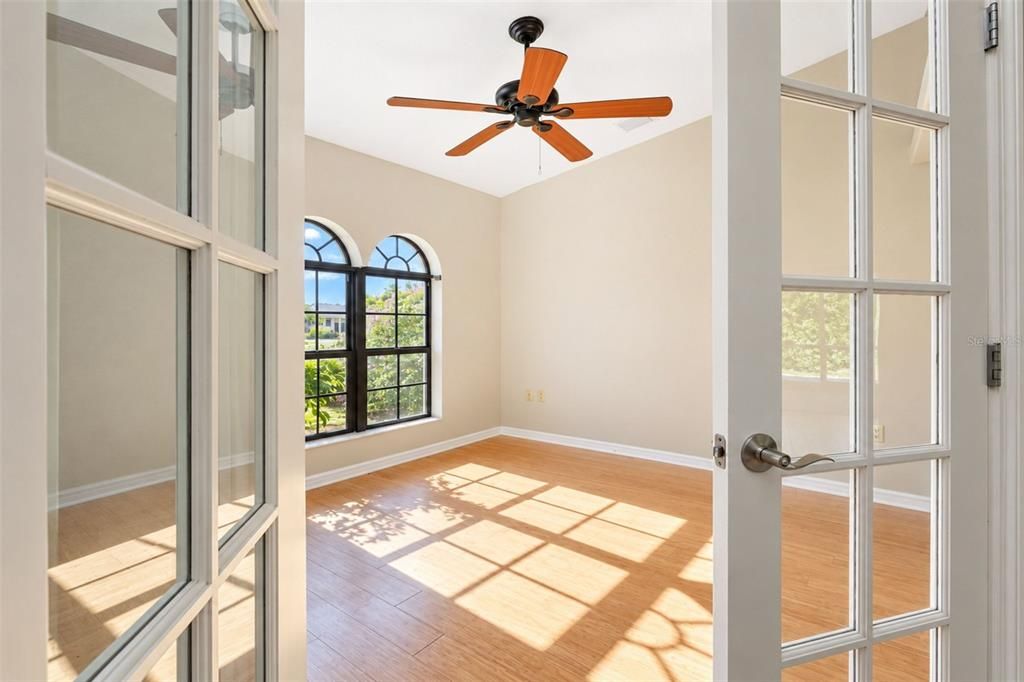 For Sale: $345,000 (2 beds, 2 baths, 1657 Square Feet)