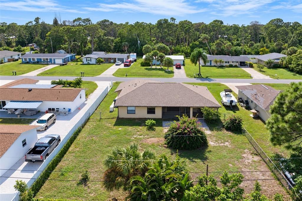 For Sale: $345,000 (2 beds, 2 baths, 1657 Square Feet)