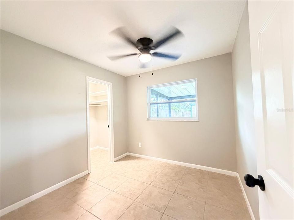 En Venta: $365,000 (4 camas, 2 baños, 1507 Pies cuadrados)