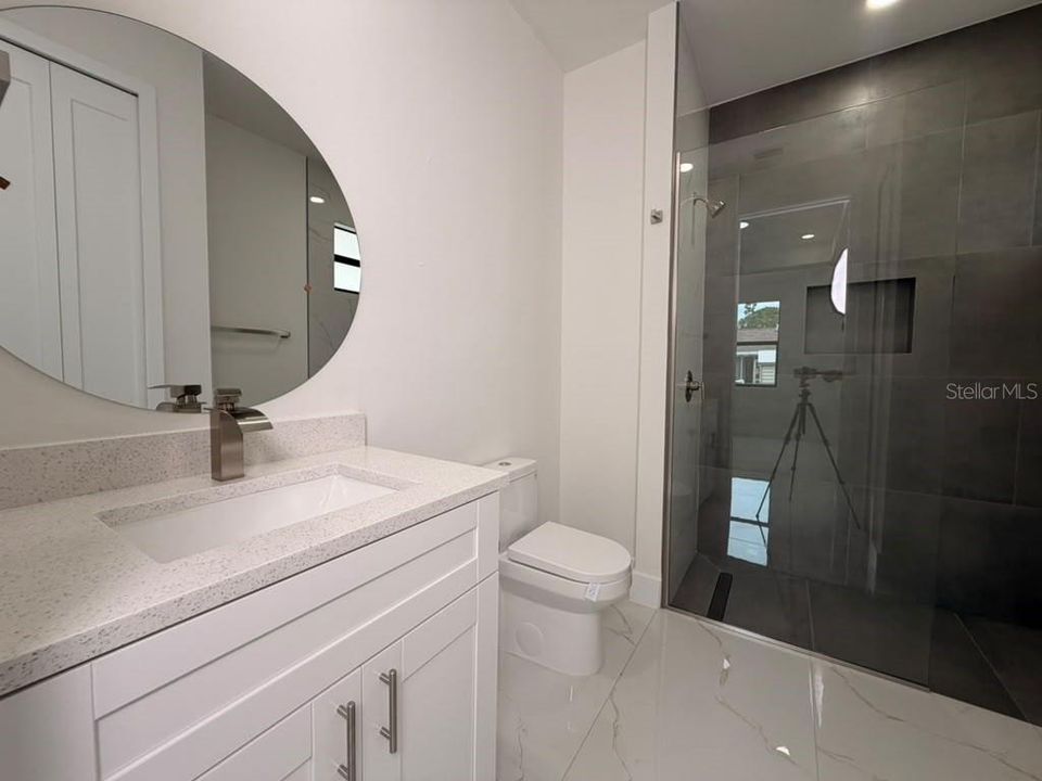 На продажу: $339,900 (3 спален, 2 ванн, 1170 Квадратных фут)