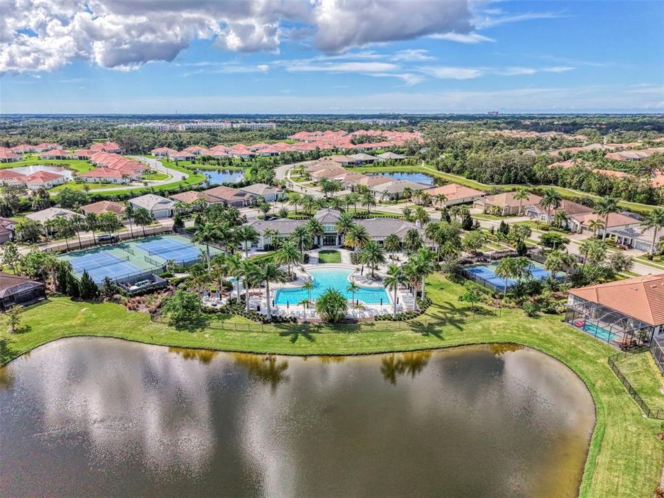 На продажу: $639,000 (2 спален, 2 ванн, 2298 Квадратных фут)