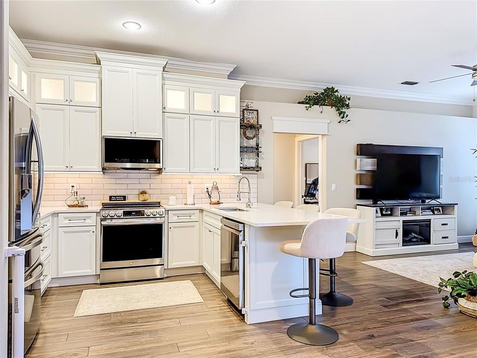 For Sale: $488,700 (3 beds, 2 baths, 1772 Square Feet)