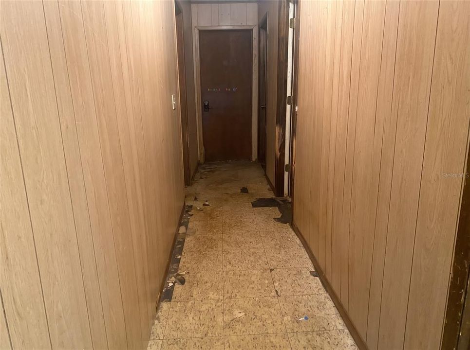 На продажу: $89,000 (3 спален, 1 ванн, 1056 Квадратных фут)