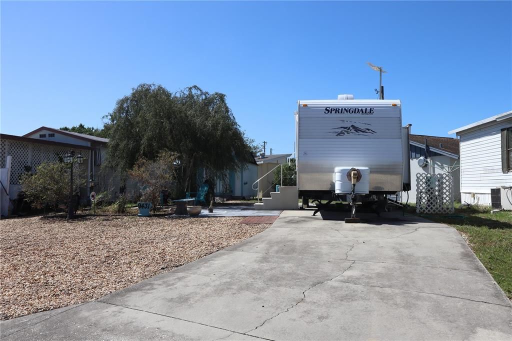 For Sale: $59,900 (1 beds, 1 baths, 280 Square Feet)