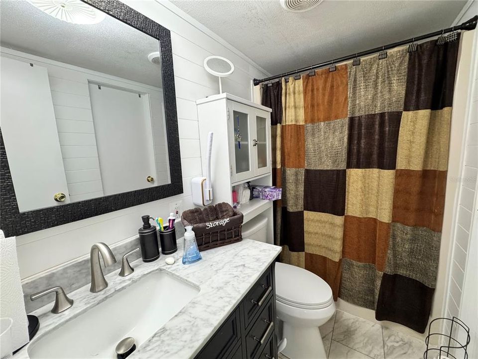 For Sale: $170,000 (2 beds, 2 baths, 1404 Square Feet)