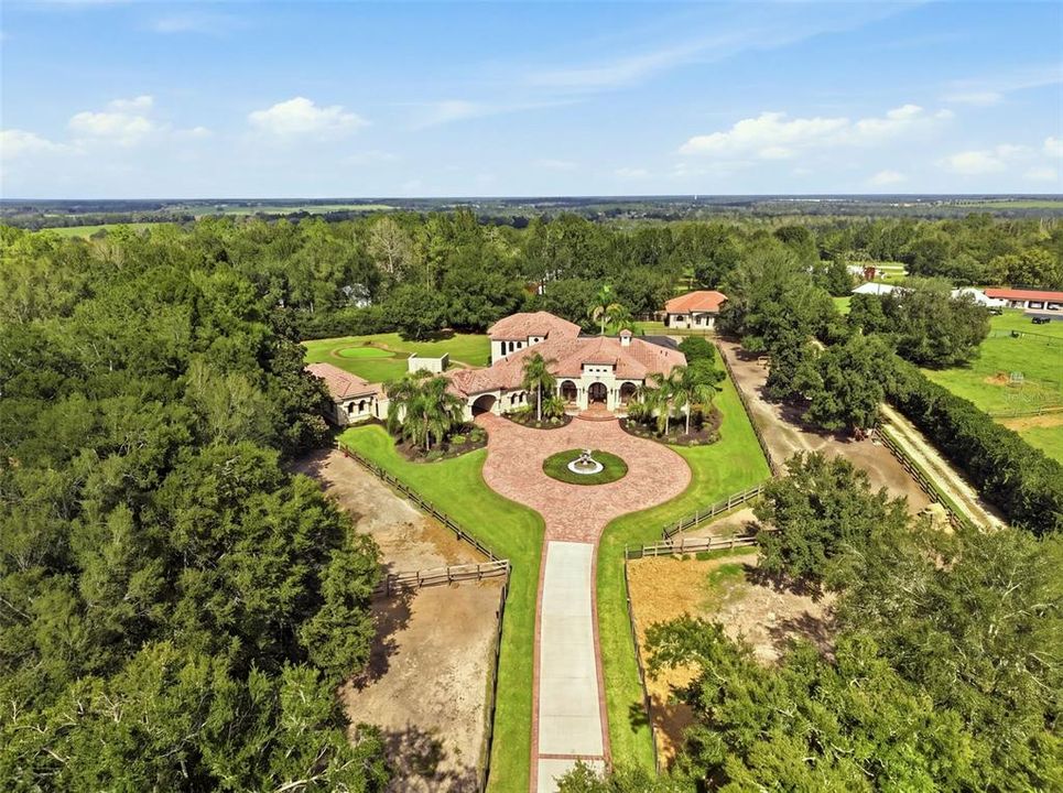 For Sale: $3,100,000 (4 beds, 4 baths, 5217 Square Feet)