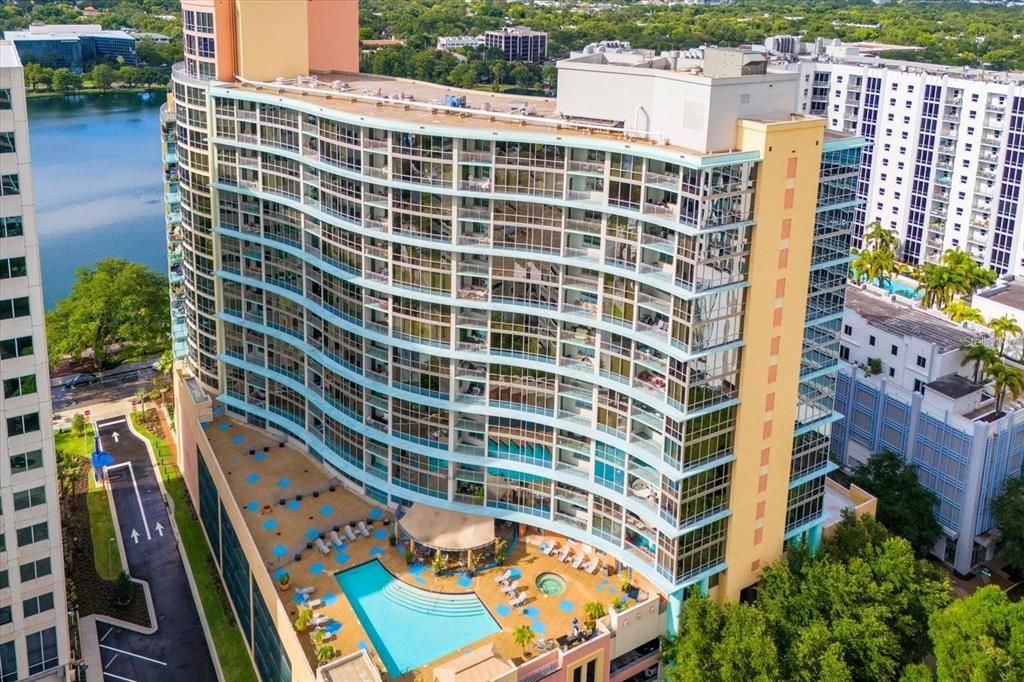 На продажу: $379,000 (2 спален, 2 ванн, 1160 Квадратных фут)