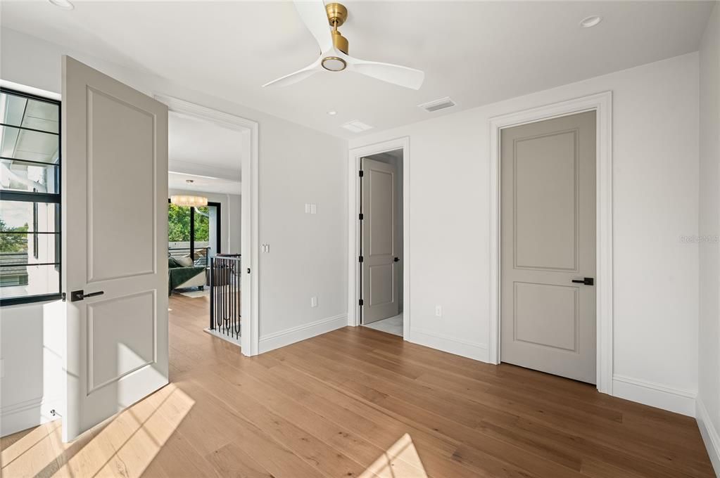 For Sale: $3,195,000 (4 beds, 4 baths, 4311 Square Feet)