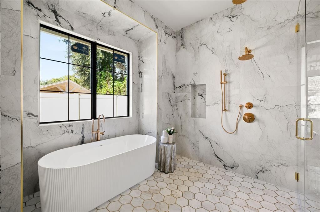 For Sale: $3,195,000 (4 beds, 4 baths, 4311 Square Feet)