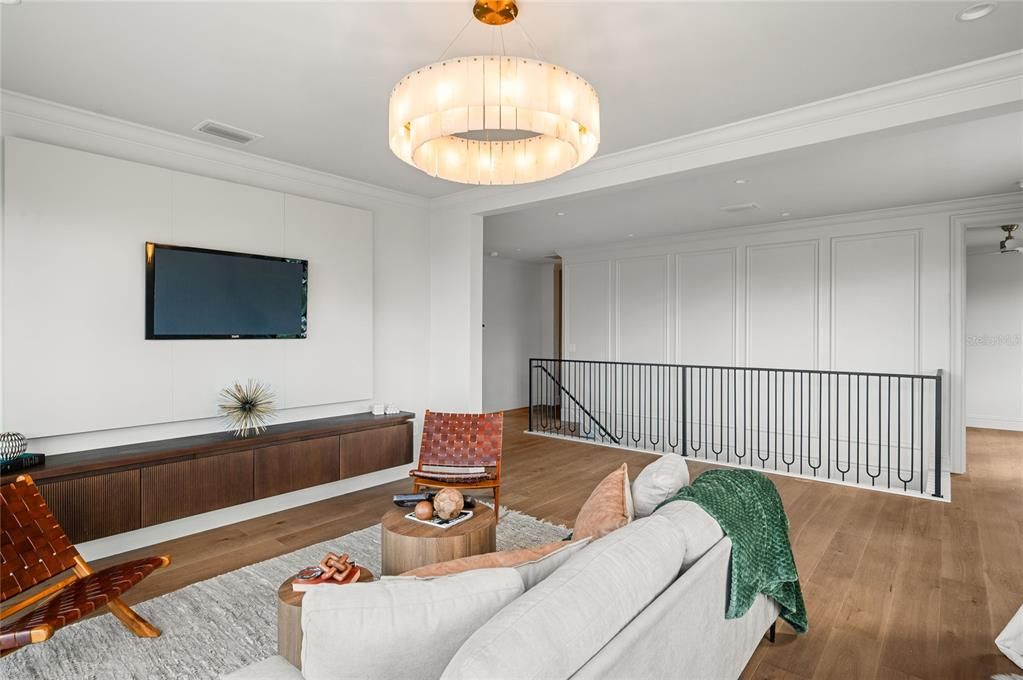 For Sale: $3,195,000 (4 beds, 4 baths, 4311 Square Feet)