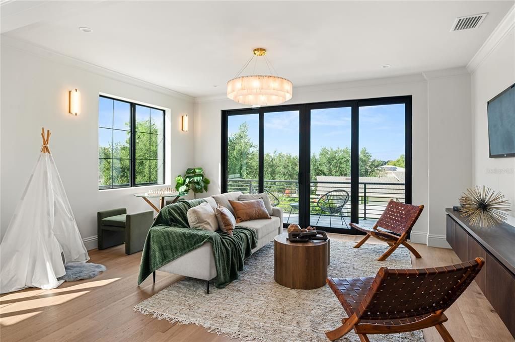 For Sale: $3,195,000 (4 beds, 4 baths, 4311 Square Feet)