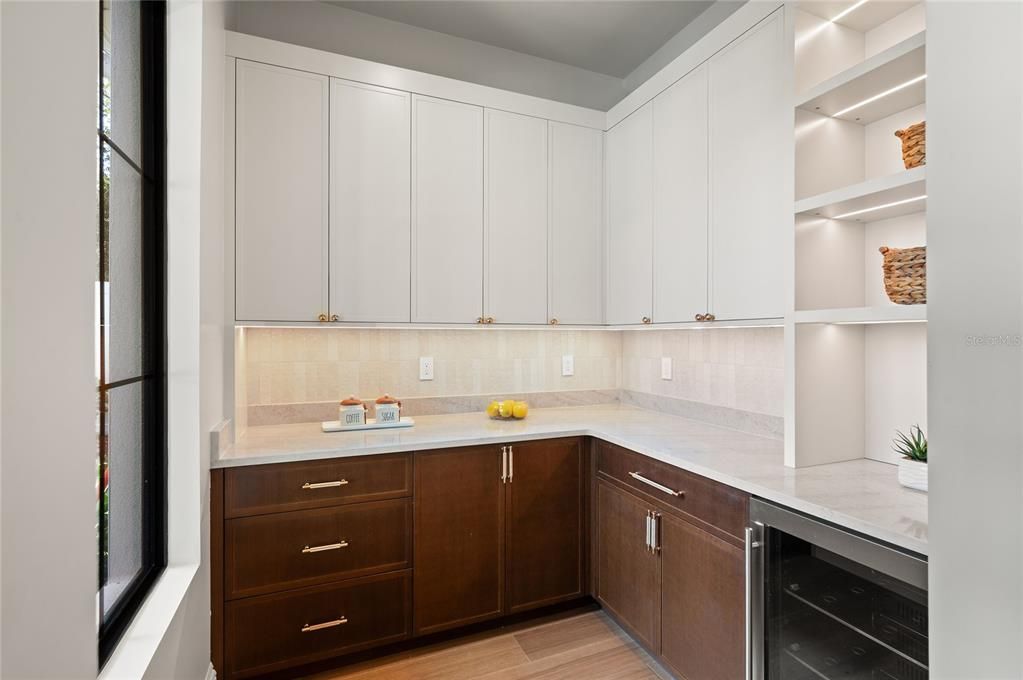 For Sale: $3,195,000 (4 beds, 4 baths, 4311 Square Feet)