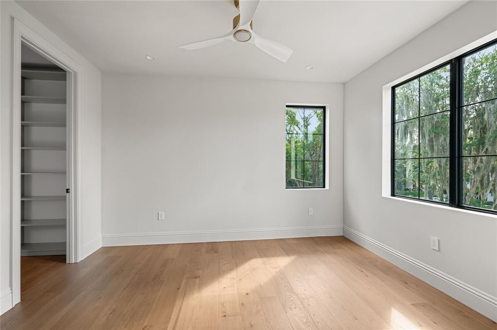 For Sale: $3,195,000 (4 beds, 4 baths, 4311 Square Feet)