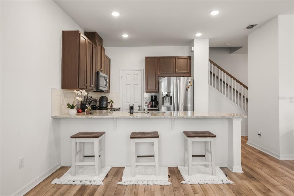 For Sale: $335,000 (3 beds, 2 baths, 1528 Square Feet)