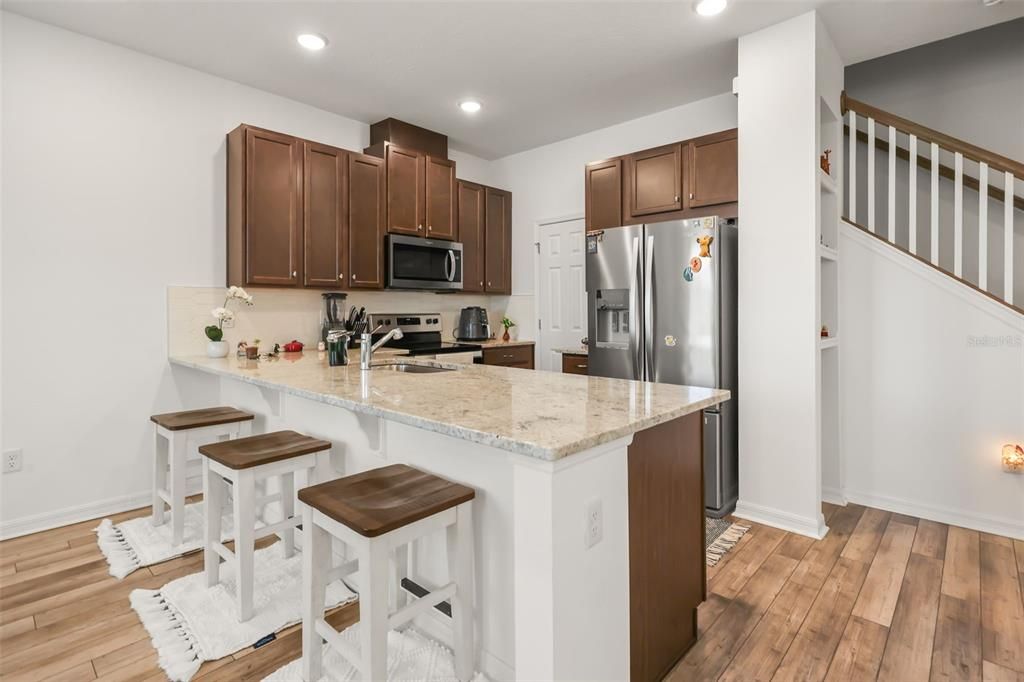 For Sale: $335,000 (3 beds, 2 baths, 1528 Square Feet)