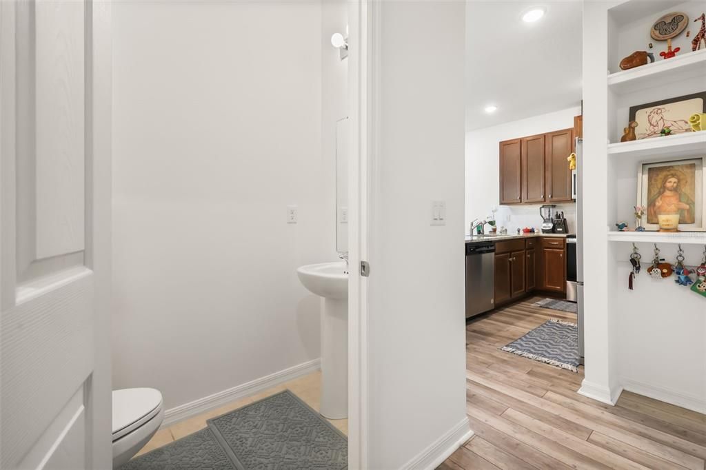 For Sale: $335,000 (3 beds, 2 baths, 1528 Square Feet)