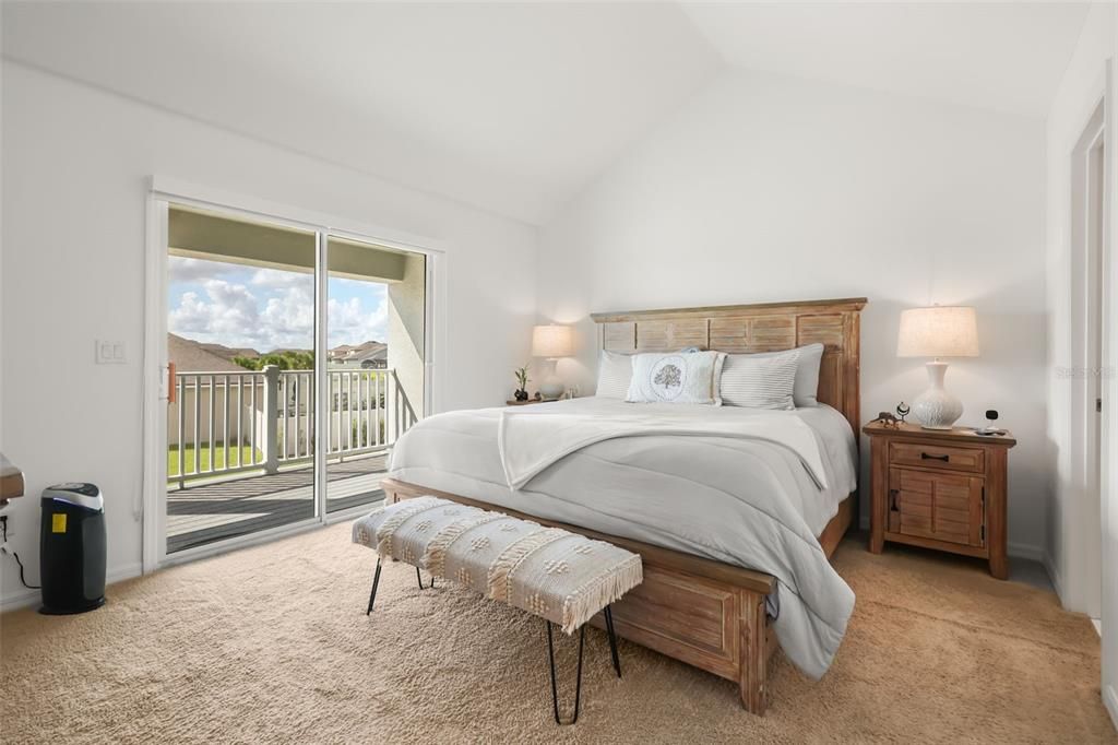 For Sale: $335,000 (3 beds, 2 baths, 1528 Square Feet)